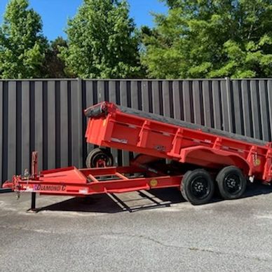 Diamond C dump trailer
Trailer Rental