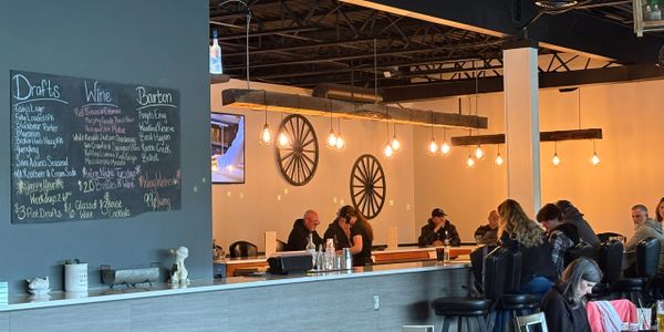 Barbeque Restaurant - Fat Eddy's Bar-BQ