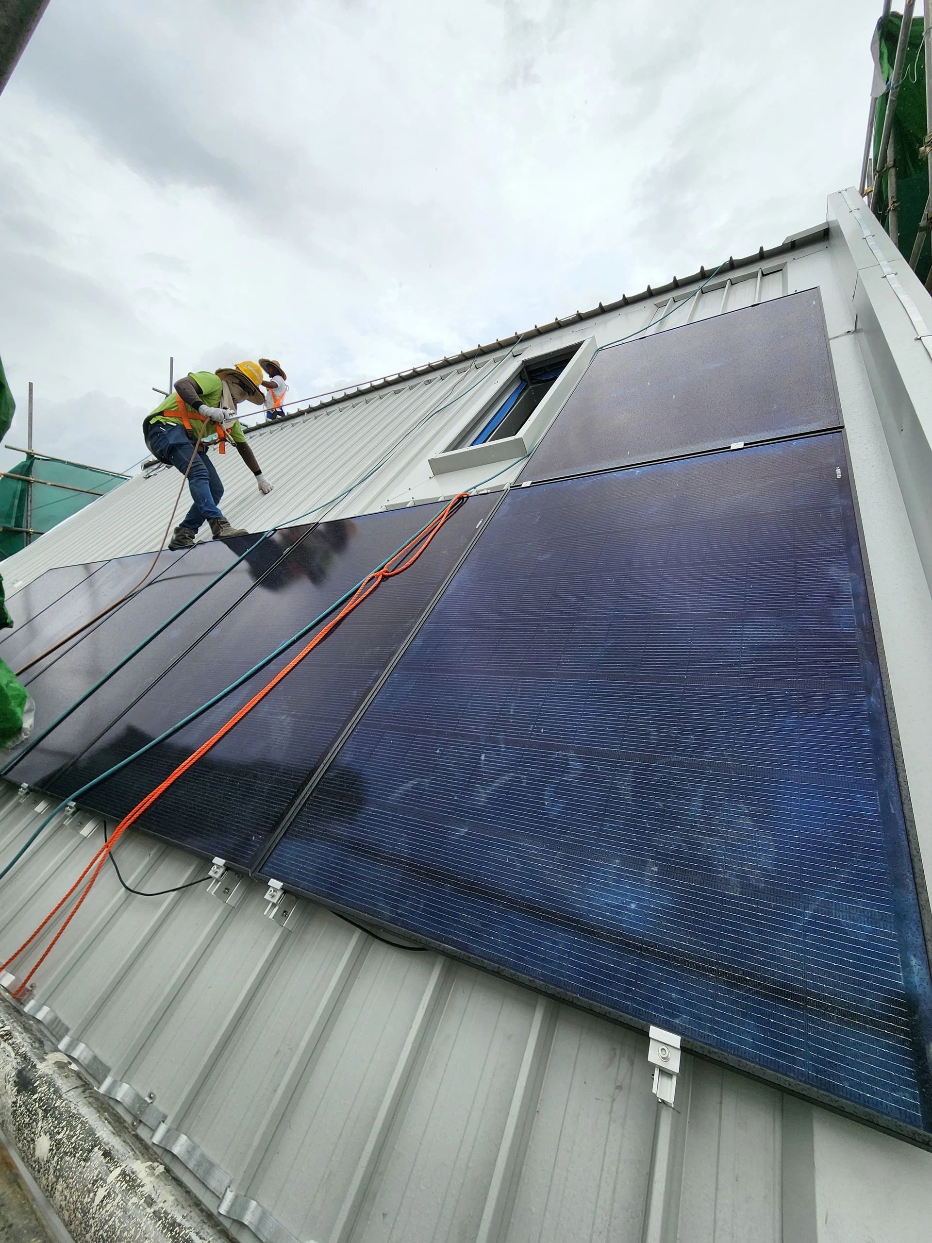 Solar Panels for Landed Homes in Singapore: Save Energy and Costs