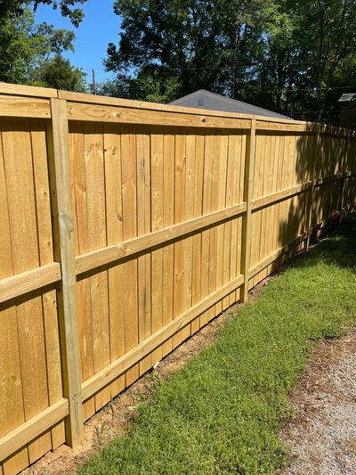 Picture Frame wood Fence Myrtle Beach. 