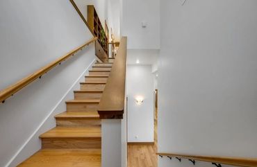 Hickory Stairs & Railing. Alder Trim
