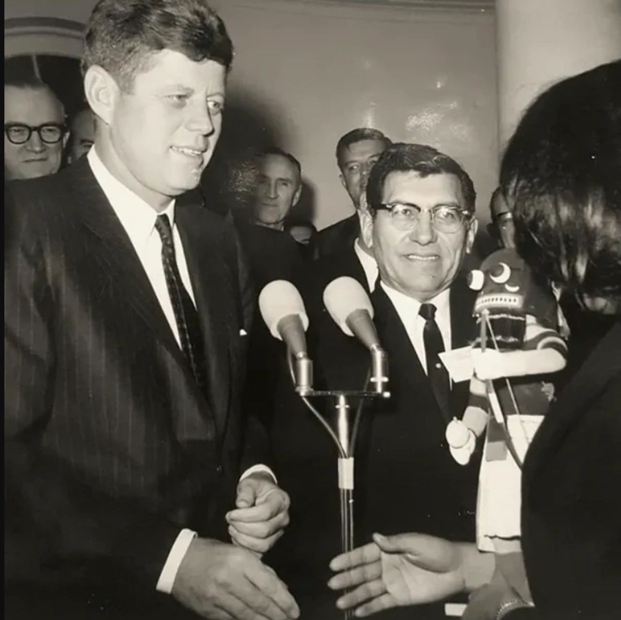 NCAI President Blackie Wetzel accompanied by United States President John F. Kennedy in front of the