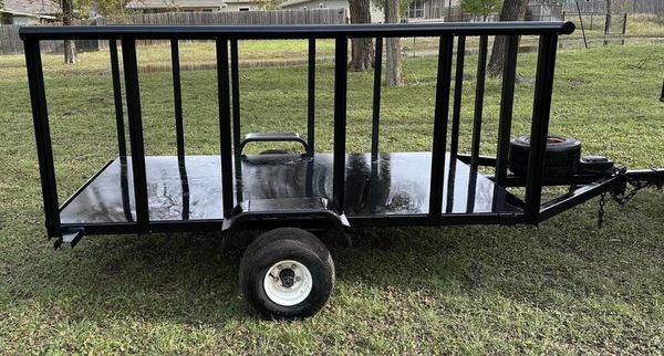 This is a refurbished trailer that had rotten plywood sides. 