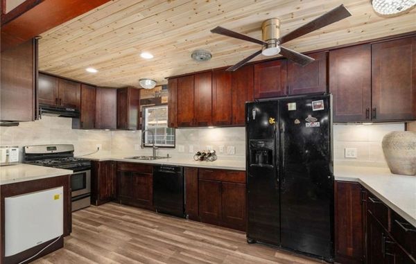 Kitchen remodel & laminate flooring
