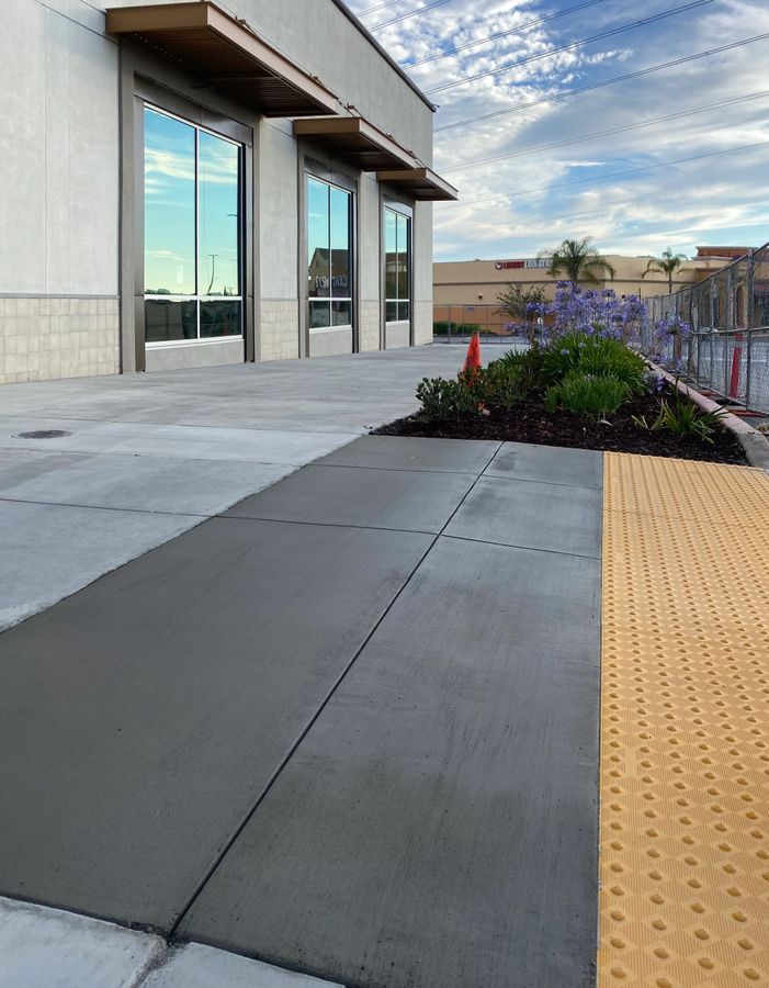 DB Concrete commercial concrete work