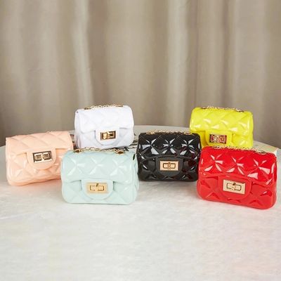 Bubble hand bags 