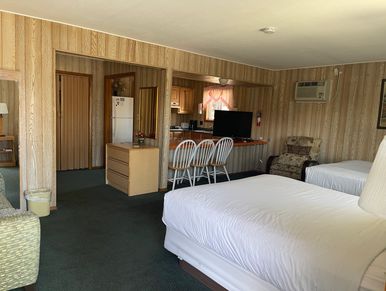 Double Bed with Kitchen