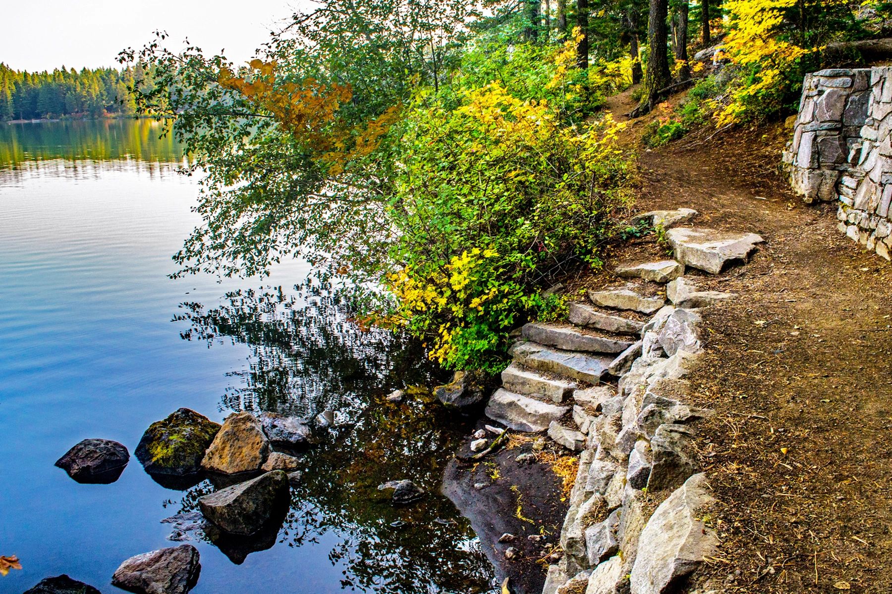 Suttle Lake Stone Steps Water Trail Trees Hike 
