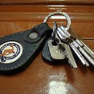Experienced Lock Out Specialist. Your  Lockout - Unlock Service.