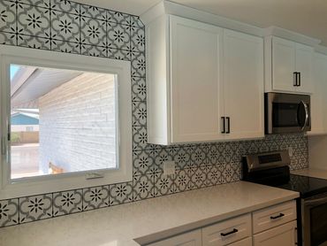 Kitchen Remodel, White Shaker Cabinets, Quartz Slab Counters, Cement Tile Pattern Backsplash 