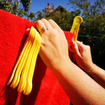 WigglyPegs easy to use for disability manual dexterity problems. Best clothes pegs for washing line.