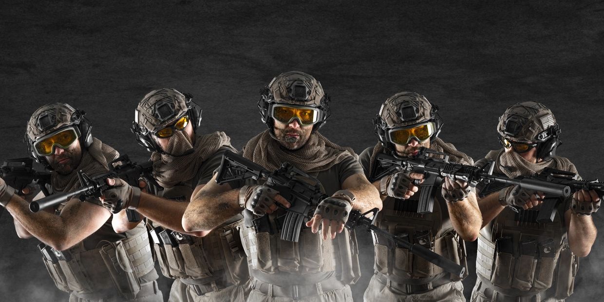 Picture of weapon instructor in action.