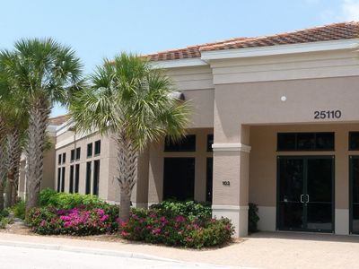 Outside building view of Nick's Piano Showroom serving Naples, FL.