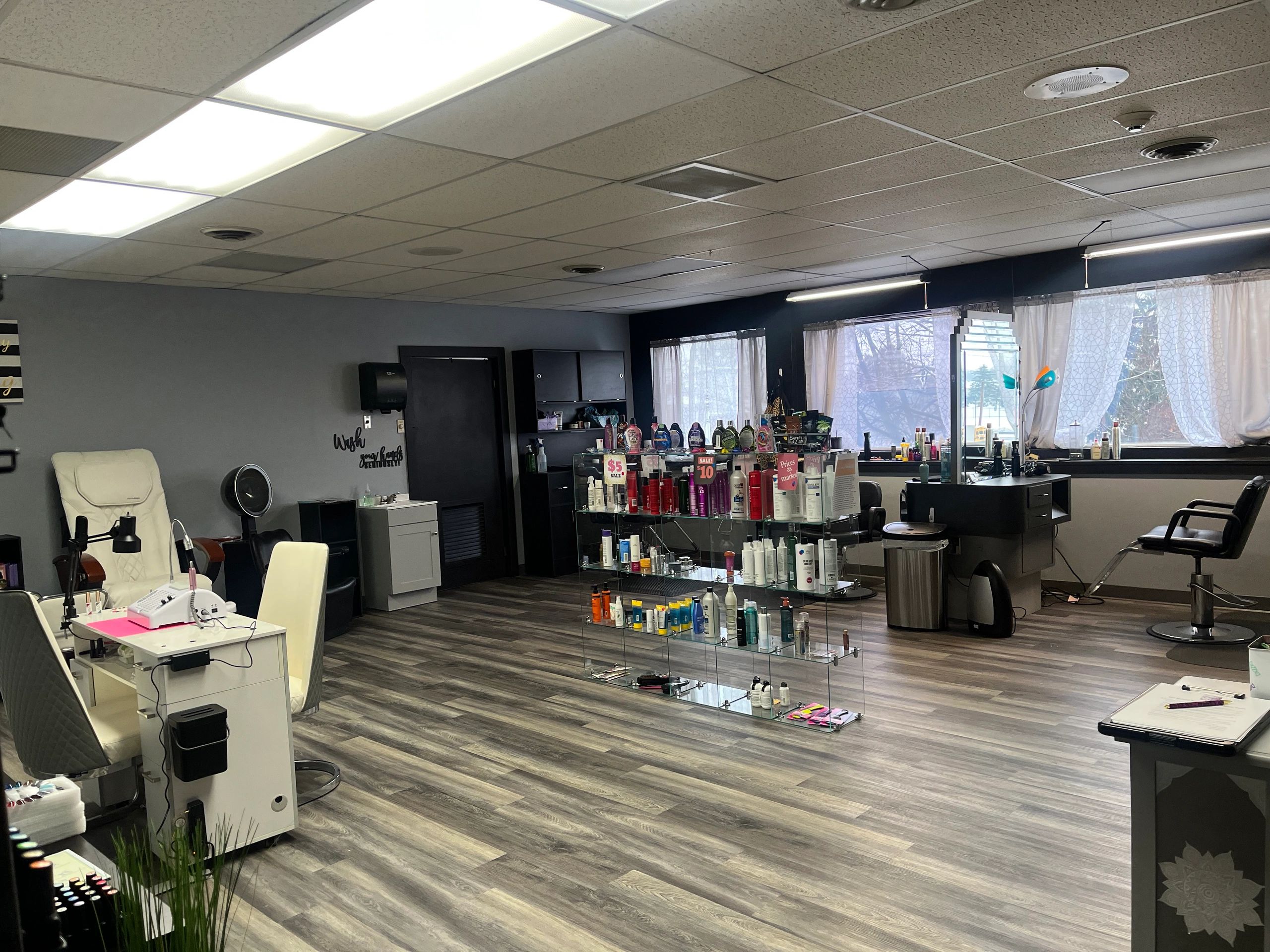 Old School Salon and Spa: Your Destination for Hair and Nails Services
