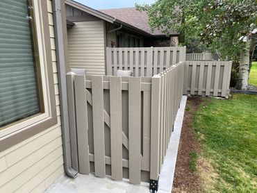 Rebuild, repair, replacement, fence, wood, painted, gate