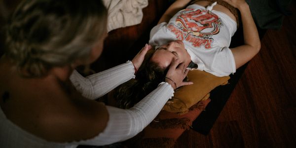 Holly facilitating Spinal Flow Technique