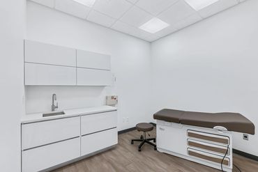 Fully furnished medical office