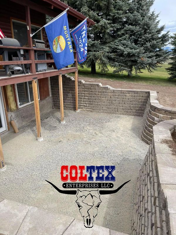 RETAINING WALL