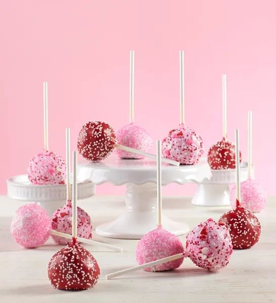 Valentine's Cake Pops