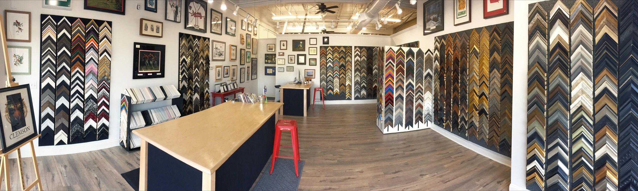 FRAME SHOP Picture Framing, Photo Printing