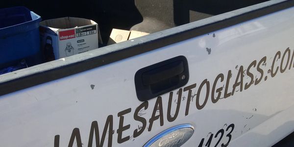 Mobile auto glass.