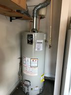 Natural gas water heater