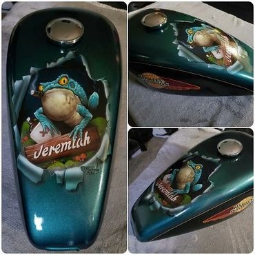 Airbrushed Motorcycle tank. Jeremiah Bullfrog Custom Design, Harley Davidson