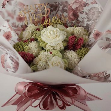 Beautiful cupcake bouquet gift