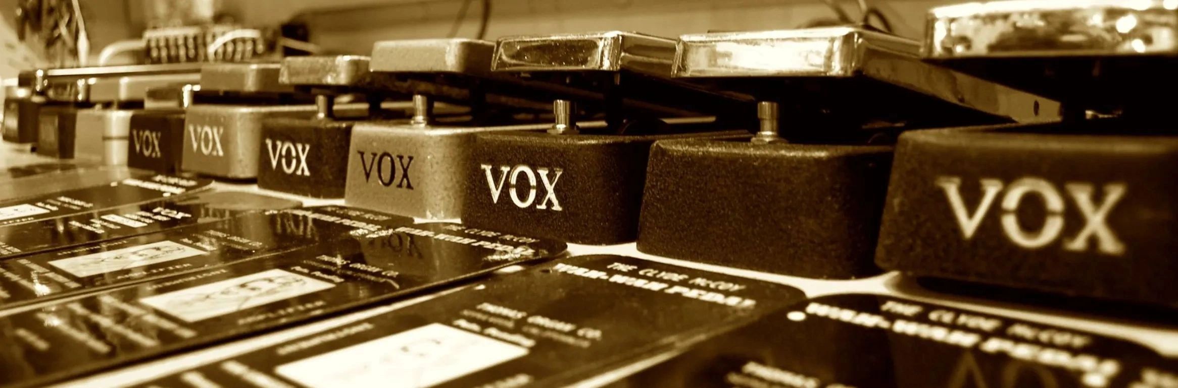 Oxbow Studios 初期 Clyde McCoy Replica Wah Oxbow Studios Vox Clyde McCoy 1967 Picture Wah Replica | Reverb