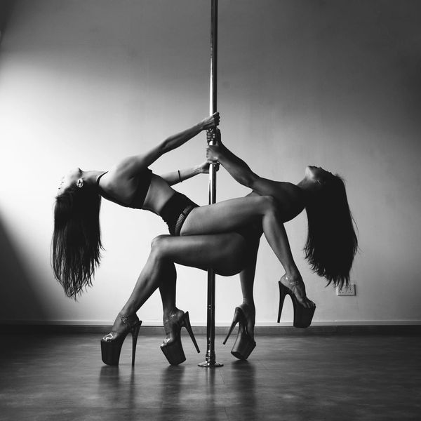 Pole Dancing, Parties, Private Parties, Trial Classes, Doubles