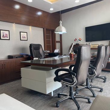 Step into our modern office space and experience a harmonious blend of functionality and style. The 