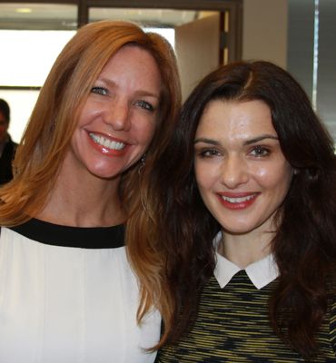 Rachel Weisz, Victoria Schweizer