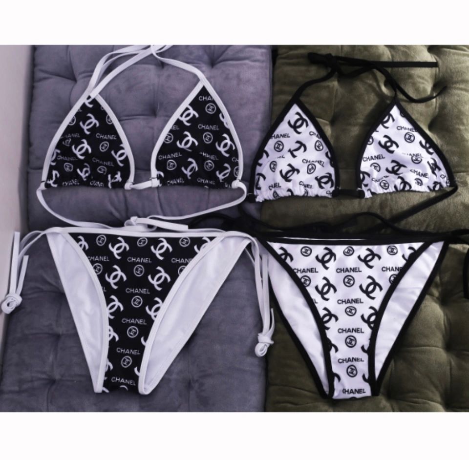 Chanel bikini black or white Chanel bikini black or white