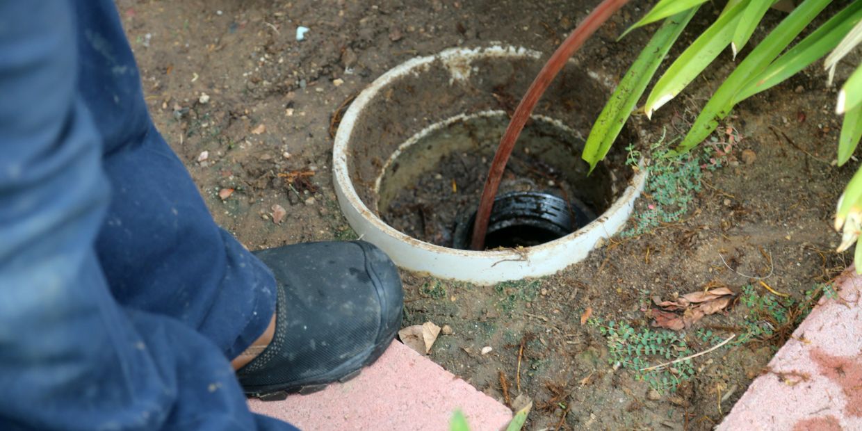 Auckland Drain unblocking, Drain & sewer repairs, Hydro Jetting,
CCTV camera investigation