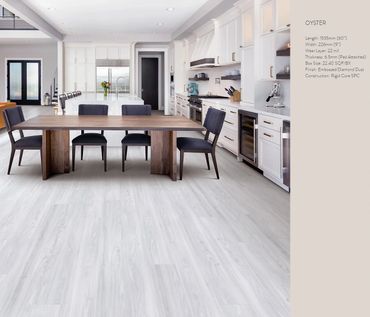 Lux Oyster 9 in Regal Heights