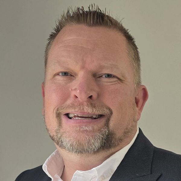 Principal, Allan Vigfusson