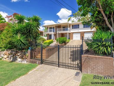 25 Moonarie Street  Sunnybank Hills sold by jimmy yang real estate
