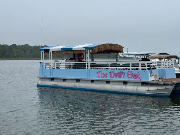 Drift Out with Hamptons Bay Cruises 