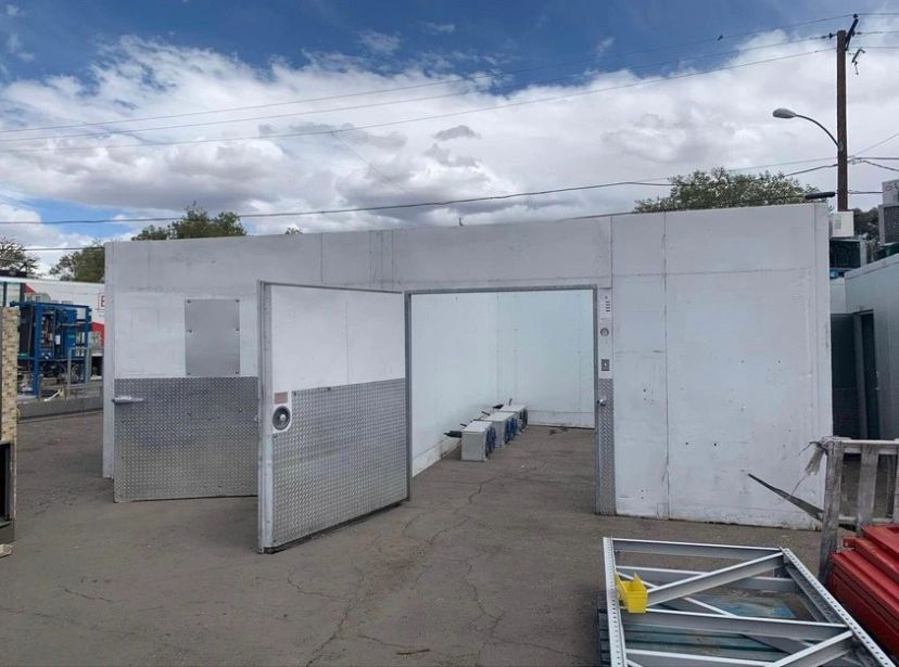 WalkIn Refrigerator / Freezer Combo