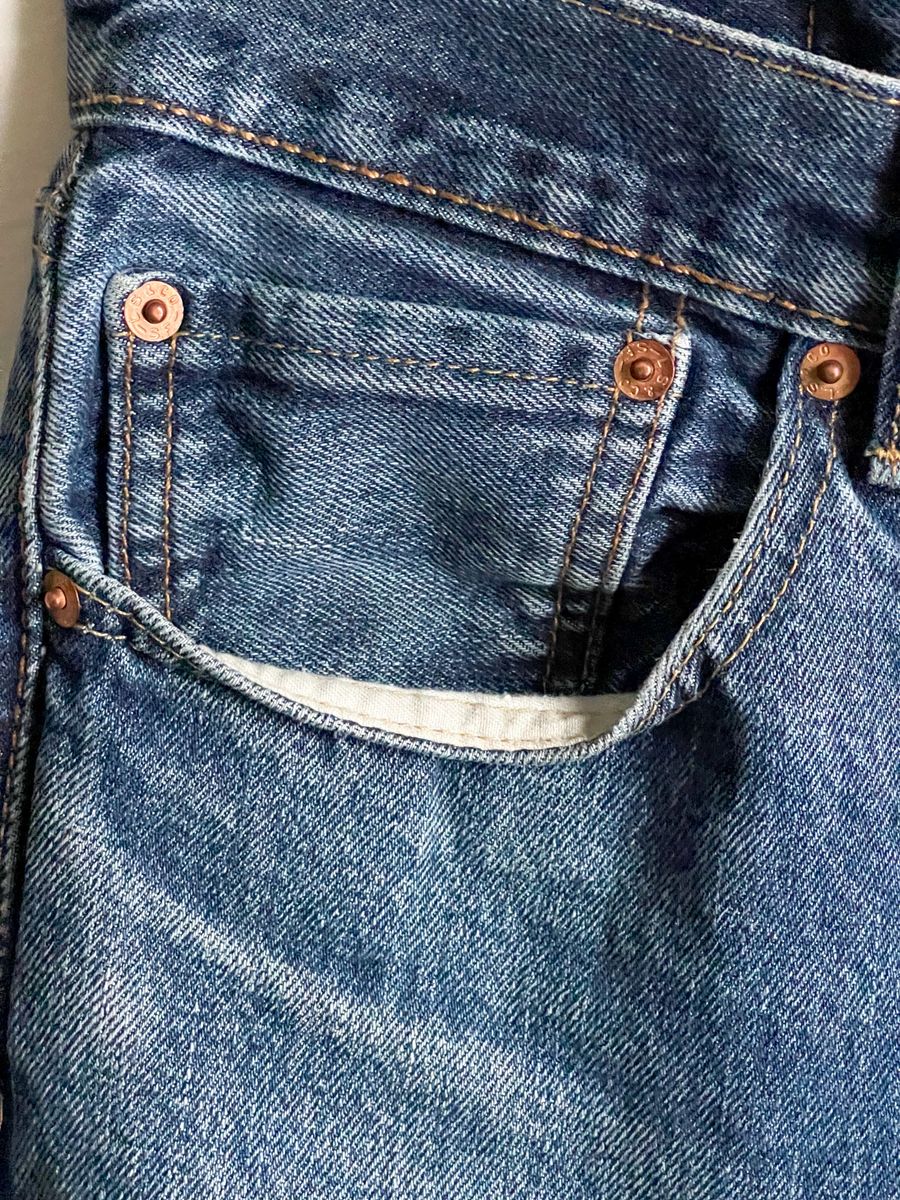 Vintage levi's 501 Jeans 34x29 (2001)