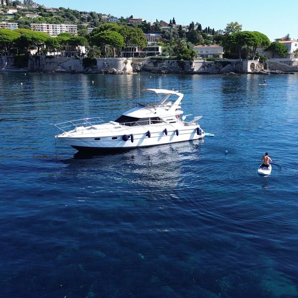 The Fairline and clients enjoying a day at sea. Calm sea conditions.