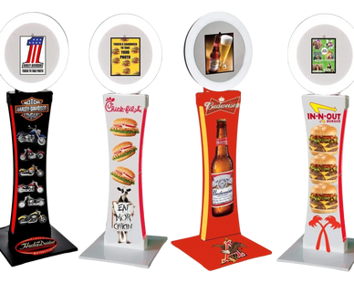Photo Booth with custom graphics
