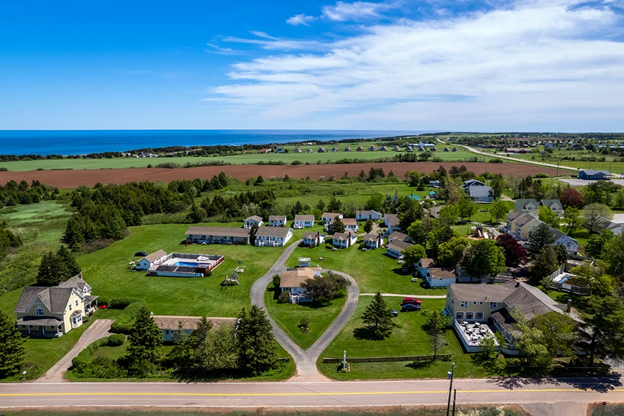Extraordnary PEI Business Opportunity

This amazing and unique resort in the heart of PEI offers a w