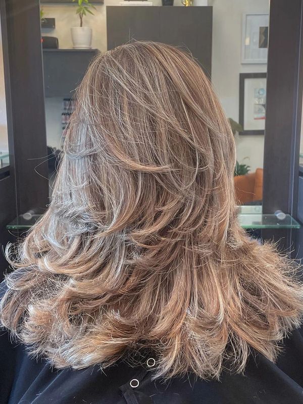 blonde highlights blowout