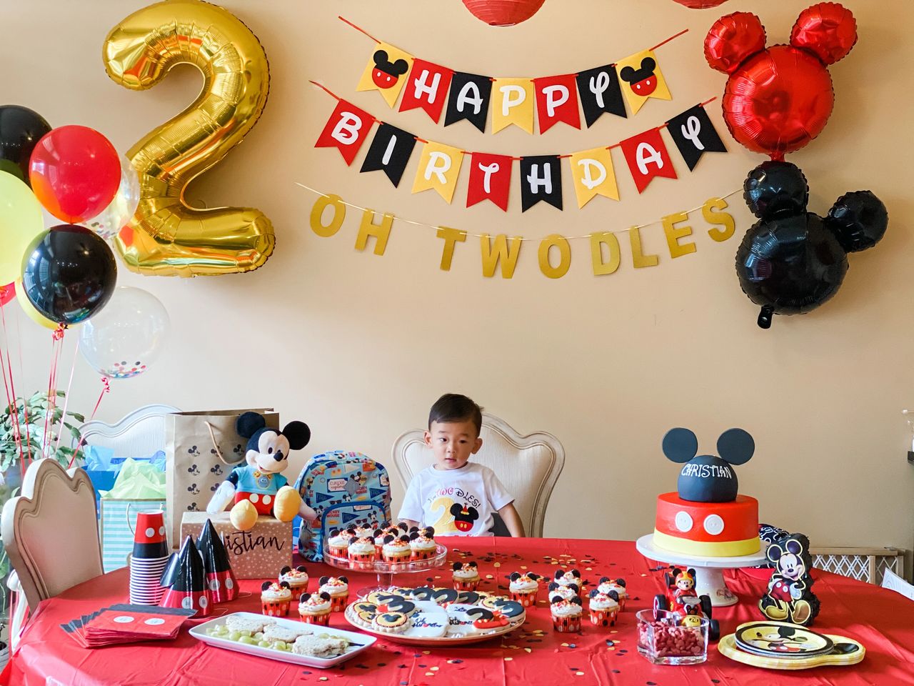 Classic Mickey Mouse Party Centerpiece - Birthday Party Decorations