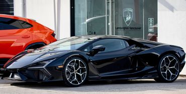 Lamborghini Revuelto 