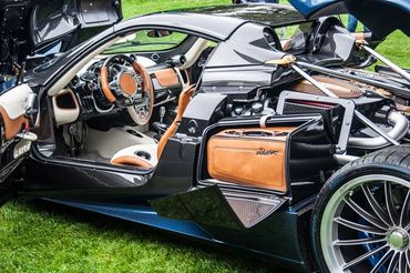 Engineering guts of a Pagani Huayra Roadster.