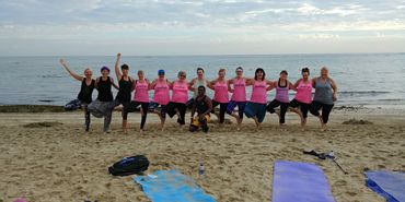 morning yoga in Dominican Goddess retreat, Jan 2019