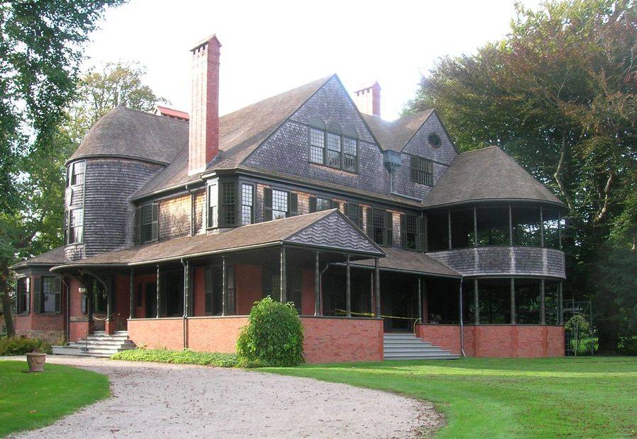 Isaac Bell House