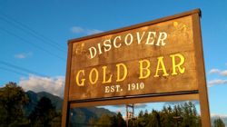 Historic Gold Bar Washington welcome sign.
